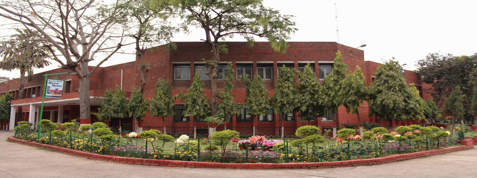 College of Vocational Studies - Delhi